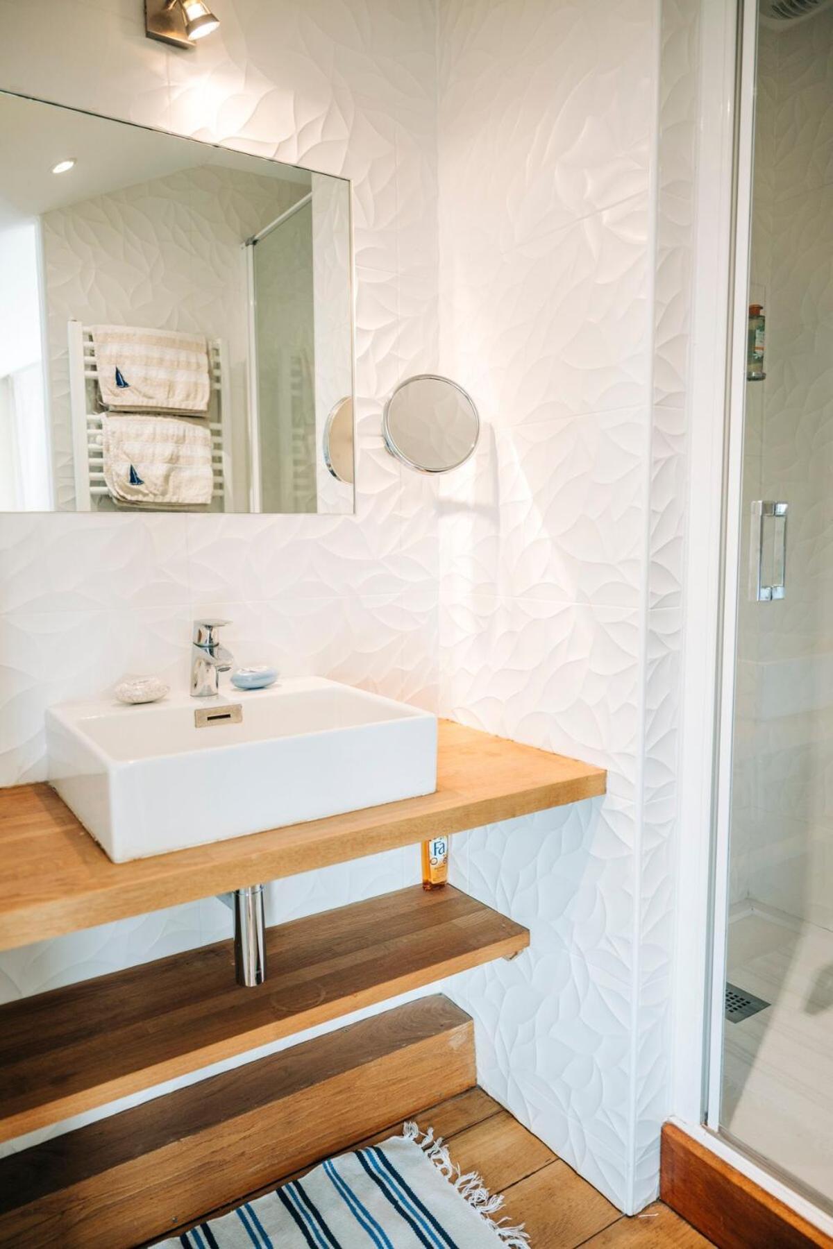 Le Chantier D 'Ernest- Loft T4 Les Pieds Dans L' Eau Карантек Экстерьер фото